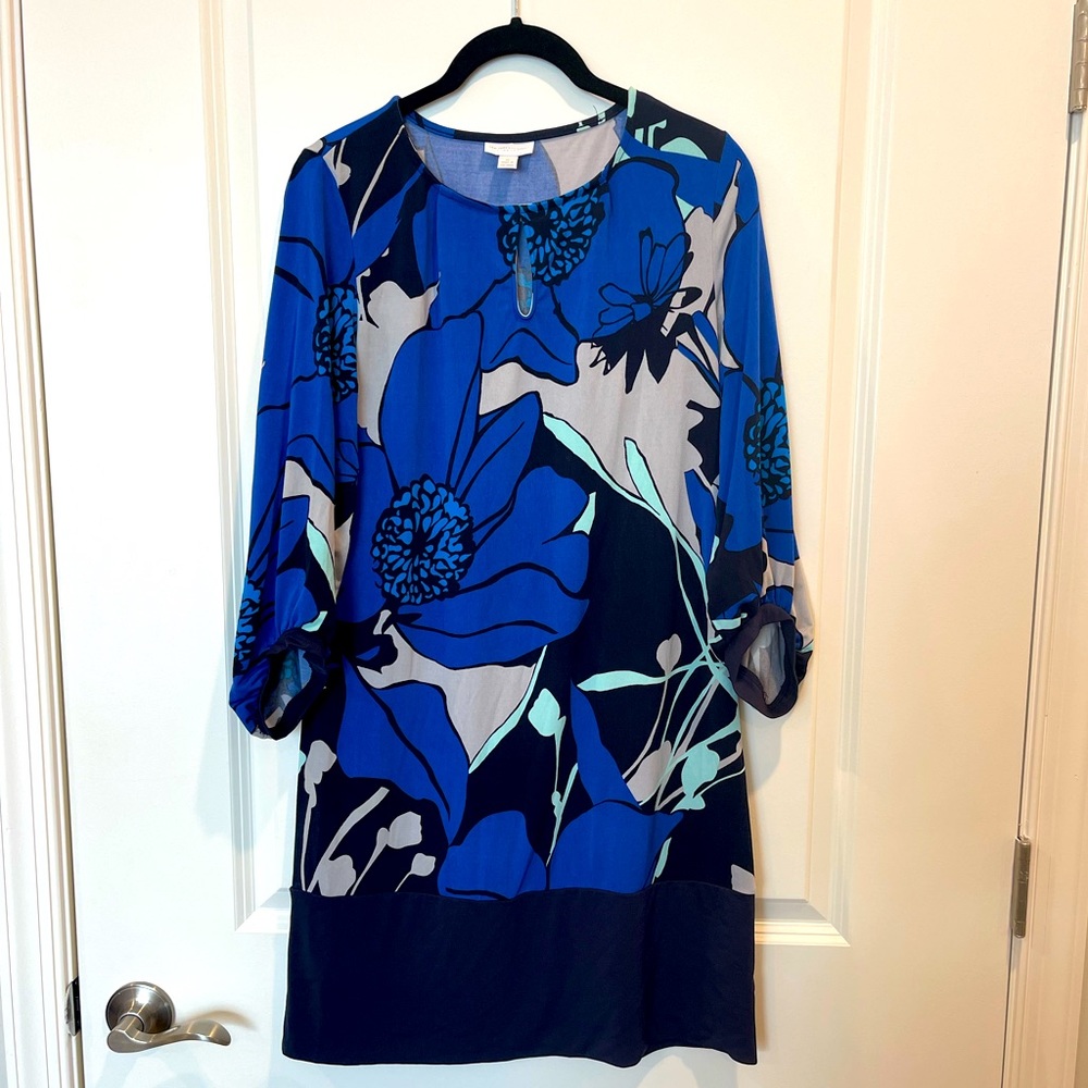 New York & Co. cocktail/ business casual floral print dress w/ keyhole accent